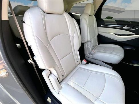 Used 2023 Buick Enclave Essence w/ Experience Buick Package AWD/4WD image 27