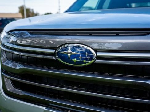 Certified 2025 Subaru Forester Limited w/ Popular Package #2 image 13