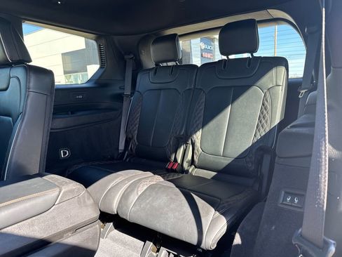 Used 2023 Jeep Grand Cherokee L Summit w/ High Altitude Package AWD/4WD image 38