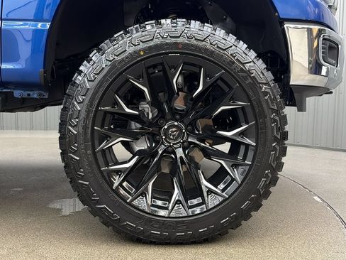 Used 2025 Ford F150 Lariat w/ Equipment Group 501A Mid AWD/4WD image 10