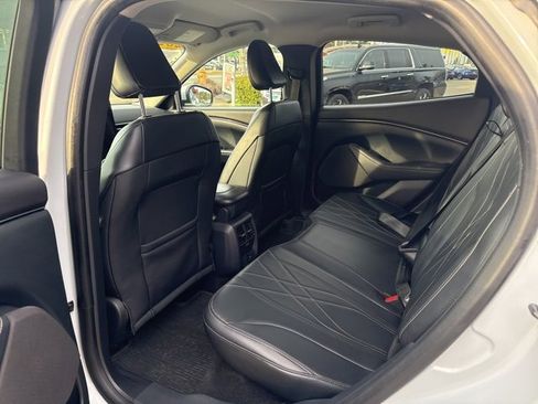 Used 2022 Ford Mustang Mach-E Select image 18