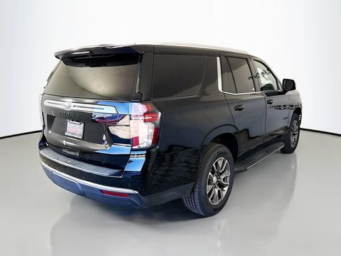 Used 2022 Chevrolet Tahoe LT w/ Luxury Package RWD image 8