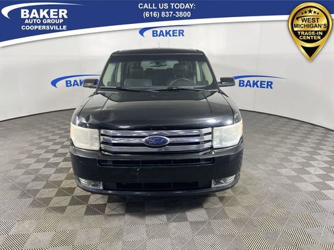 Used 2009 Ford Flex SEL image 3