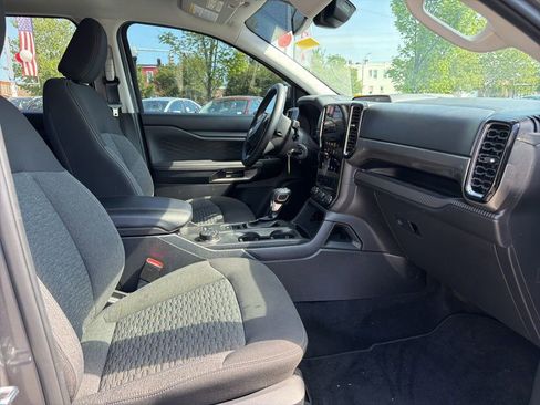 Used 2025 Ford Ranger XLT w/ Equipment Group 301A High AWD/4WD image 10