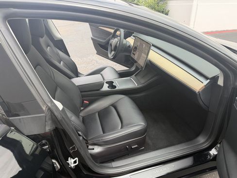 Used 2023 Tesla Model 3 Standard Range RWD image 12