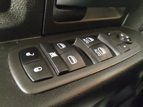 Used 2021 RAM 1500 Tradesman w/ Tradesman SXT Package RWD image 27