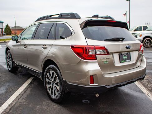 Used 2016 Subaru Outback 2.5i Limited image 7