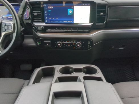 Used 2025 Chevrolet Silverado 2500 LT w/ Convenience Package AWD/4WD image 52