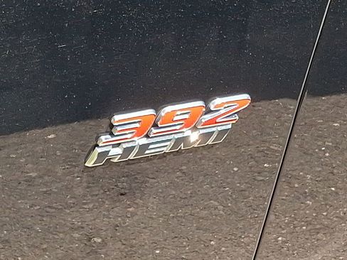 Used 2017 Dodge Charger R/T Scat Pack w/ Technology Group RWD image 12