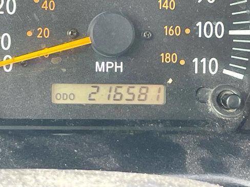 Used 2004 Toyota Tundra SR5 AWD/4WD image 39