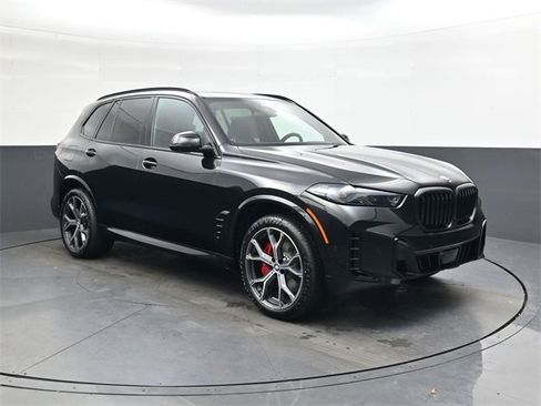 New 2026 BMW X5 xDrive40i w/ M Sport Package image 2