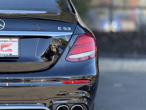Used 2019 Mercedes-Benz E 53 AMG 4MATIC Sedan image 16
