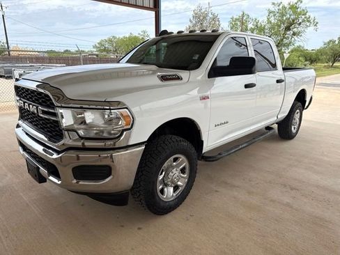 Used 2022 RAM 2500 Tradesman AWD/4WD image 3