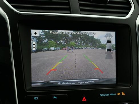 Certified 2019 Ford Explorer Limited w/ Class III Trailer Tow Package AWD/4WD image 27