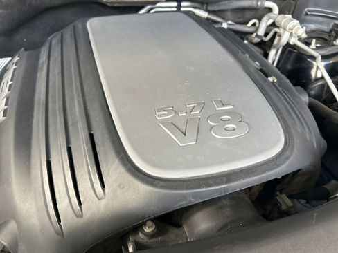 Used 2018 Dodge Durango R/T w/ Blacktop Package image 17