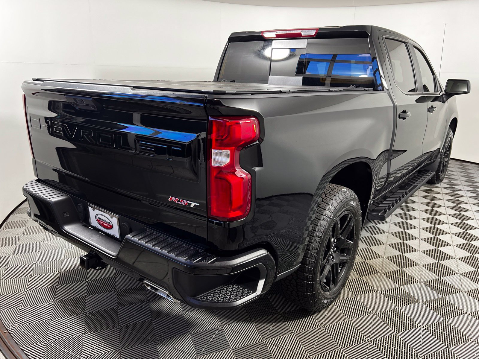 Used 2026 Chevrolet Silverado 1500 RST w/ Convenience Package II AWD/4WD image 5