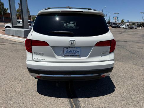 Used 2017 Honda Pilot Elite image 8