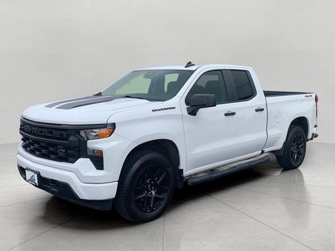 Certified 2024 Chevrolet Silverado 1500 Custom w/ Rally Edition AWD/4WD image 4
