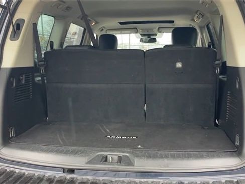 Used 2023 Nissan Armada SL image 25