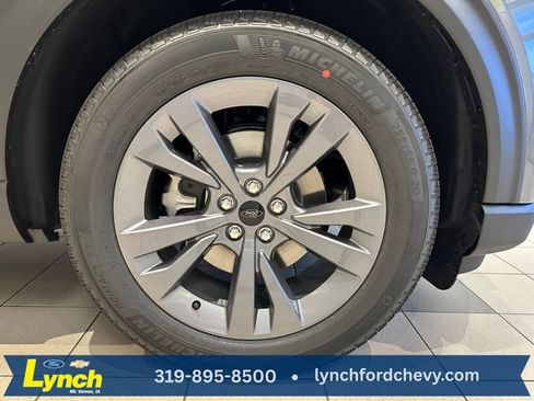 New 2026 Ford Explorer Active AWD/4WD image 25