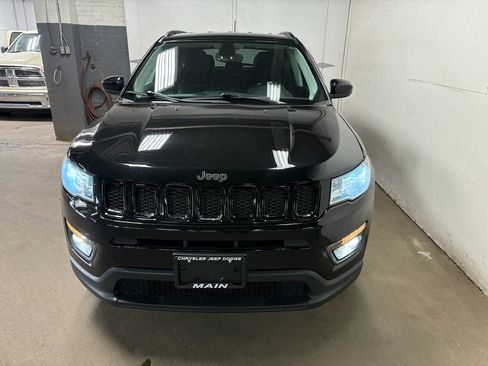 Used 2021 Jeep Compass Latitude w/ Convenience Group AWD/4WD image 5