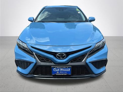 Used 2024 Toyota Camry SE AWD/4WD image 3