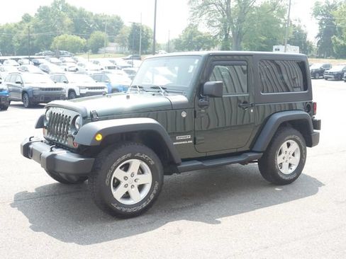 Used 2011 Jeep Wrangler Sport AWD/4WD image 4