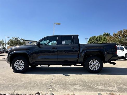 New 2025 Toyota Tacoma SR5 image 2