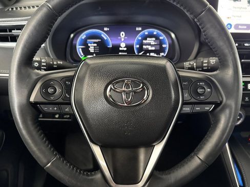 Certified 2024 Toyota Venza Limited AWD/4WD image 16