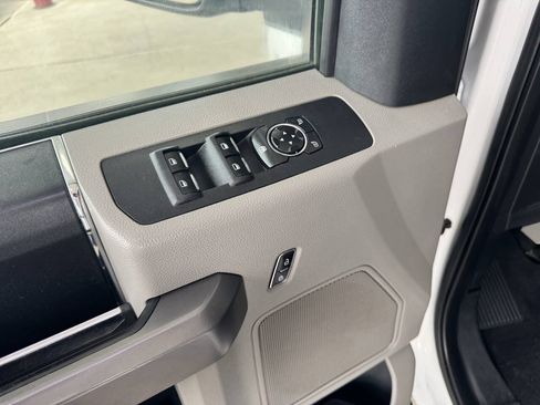 Used 2019 Ford F350 XLT AWD/4WD image 8