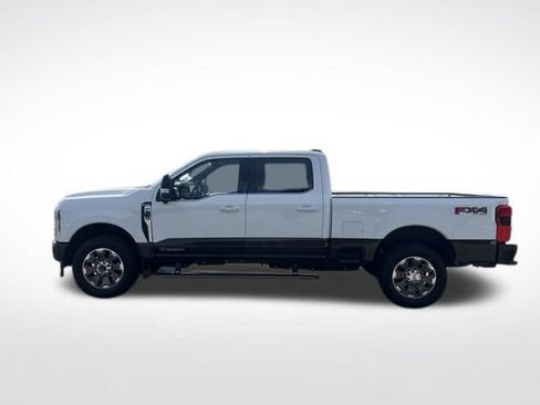 Used 2024 Ford F250 King Ranch w/ FX4 Off-Road Package AWD/4WD image 4