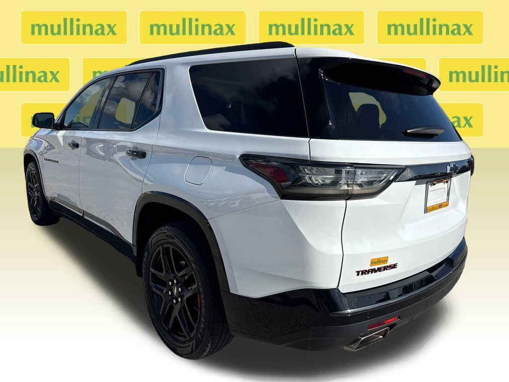 Used 2018 Chevrolet Traverse Premier w/ Redline Edition FWD image 10
