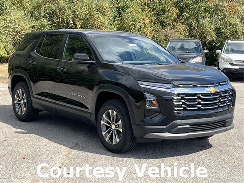 New 2026 Chevrolet Equinox LT image 3