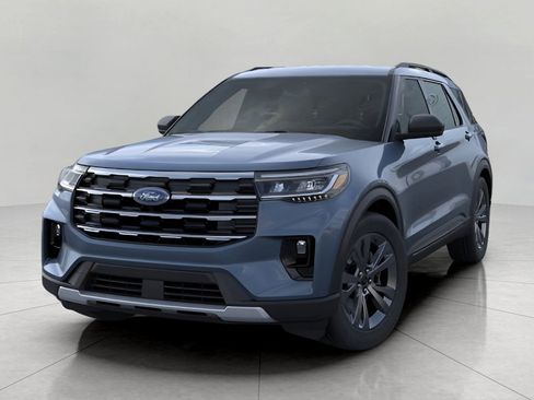 New 2026 Ford Explorer Active w/ Active Comfort Package image 2
