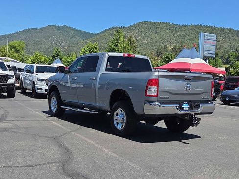 Used 2022 RAM 2500 Big Horn AWD/4WD image 12