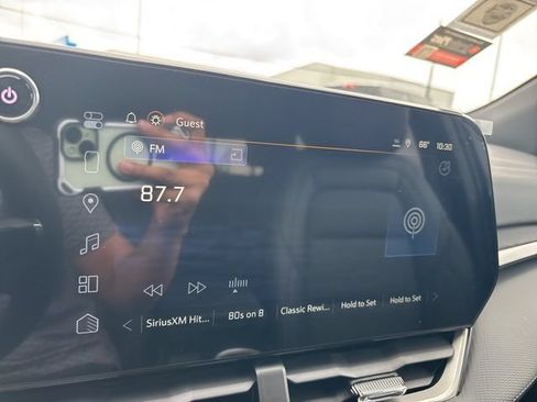 New 2026 Chevrolet Equinox LT w/ Convenience Package II FWD image 27