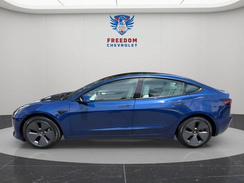Used 2023 Tesla Model 3 Long Range AWD/4WD image 3