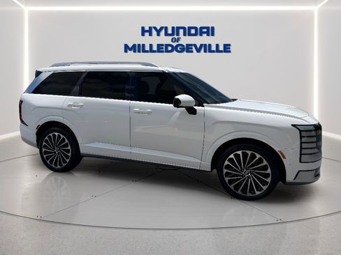 Used 2026 Hyundai Palisade Calligraphy FWD image 7