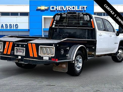 Used 2024 Chevrolet Silverado 3500 LT w/ Convenience Package image 5