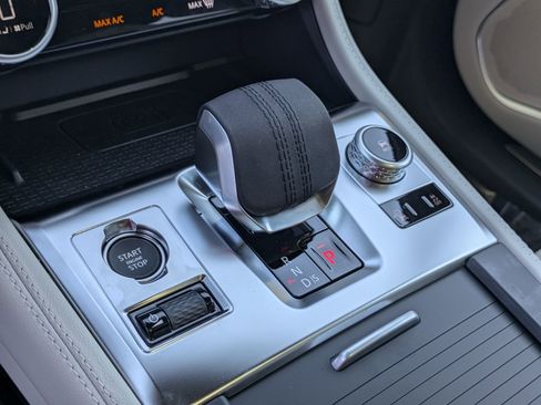 New 2026 Jaguar F-PACE R-Dynamic S image 17