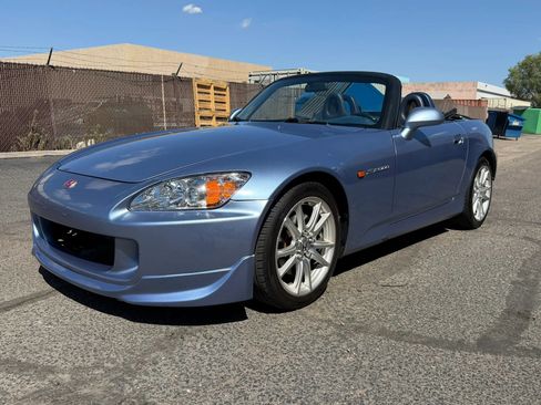 Used 2004 Honda S2000 image 5