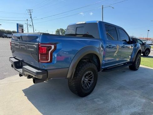 Used 2019 Ford F150 Raptor w/ Equipment Group 802A Luxury AWD/4WD image 12