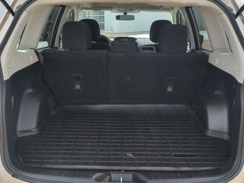 Used 2015 Subaru Forester 2.5i Premium image 32