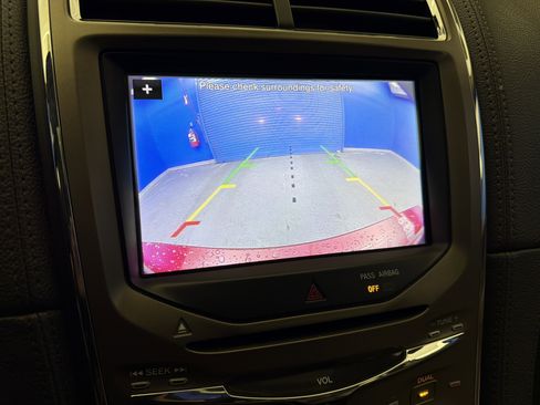 Used 2012 Lincoln MKX FWD image 21