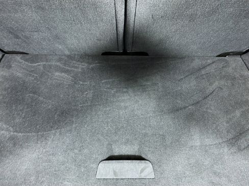 Used 2025 Volvo XC90 B6 Plus image 34