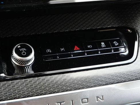 New 2027 Ford Expedition Platinum AWD/4WD image 29