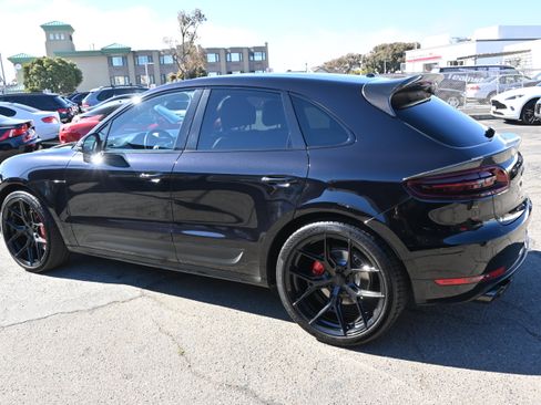 Used 2018 Porsche Macan GTS AWD/4WD image 5