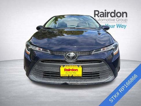 Used 2024 Toyota Corolla LE FWD image 2