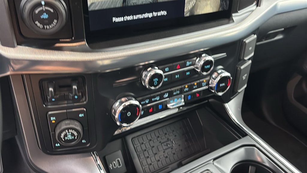 New 2026 Ford F150 Lariat w/ Equipment Group 501A Mid AWD/4WD image 18