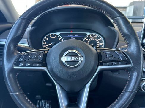 Certified 2024 Nissan Altima 2.5 SR FWD image 22